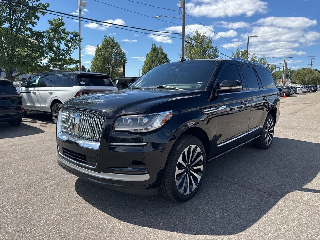 2022 Lincoln Navigator Reserve 4WD's photo