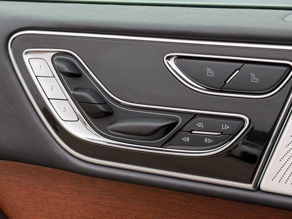 2024 Lincoln Navigator Black Label