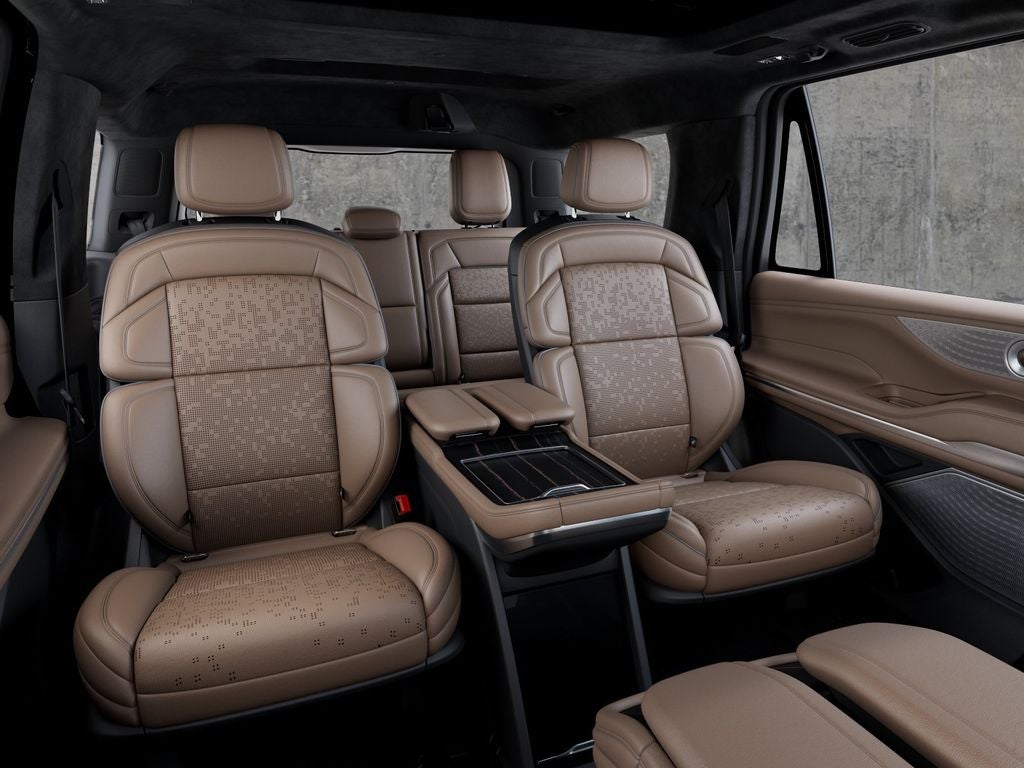 2027 Lincoln Navigator Black Label InTransit