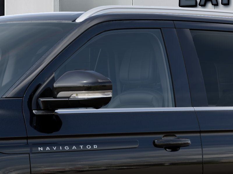 2027 Lincoln Navigator Black Label InTransit