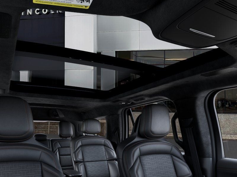 2027 Lincoln Navigator Black Label InTransit