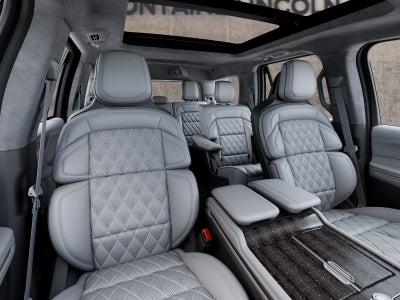 2027 Lincoln Navigator Black Label InTransit