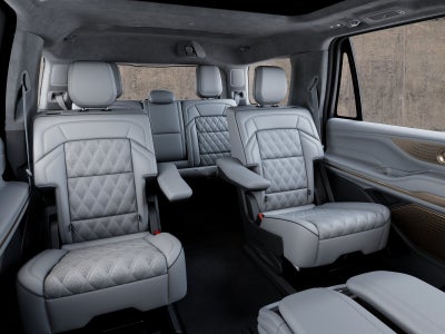 2027 Lincoln Navigator Black Label InTransit