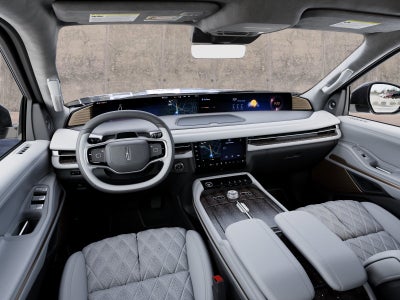 2027 Lincoln Navigator Black Label InTransit