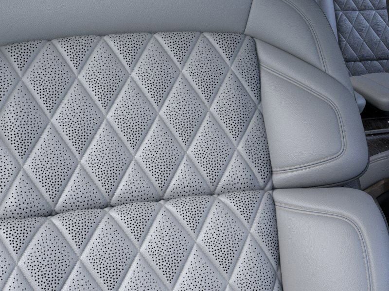 2026 Lincoln Navigator Black Label InTransit