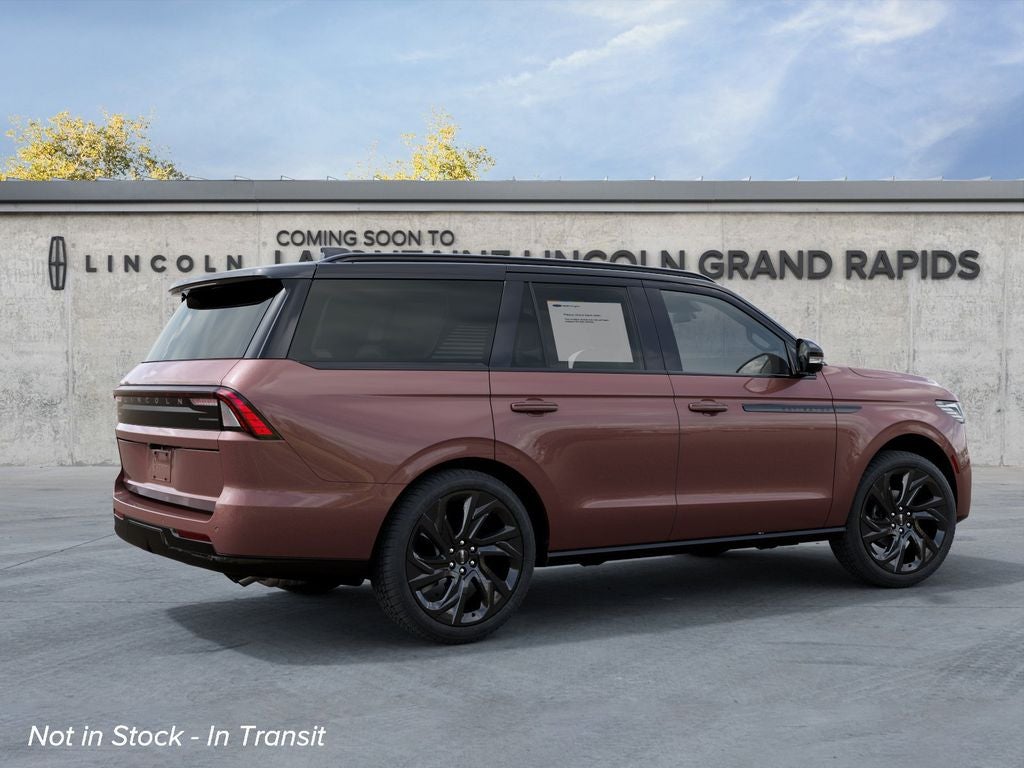 2027 Lincoln Navigator Black Label InTransit