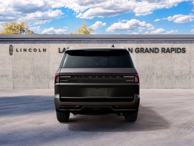 2027 Lincoln Navigator Black Label InTransit