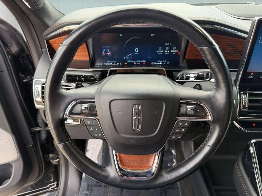 2023 Lincoln Navigator Black Label