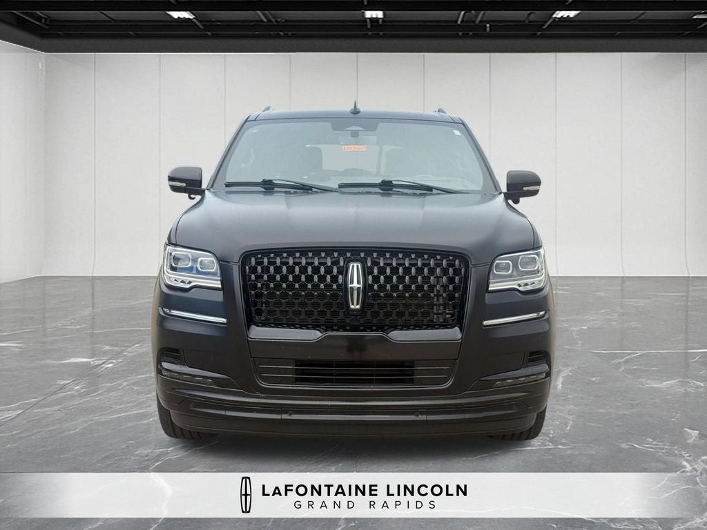 2023 Lincoln Navigator Black Label