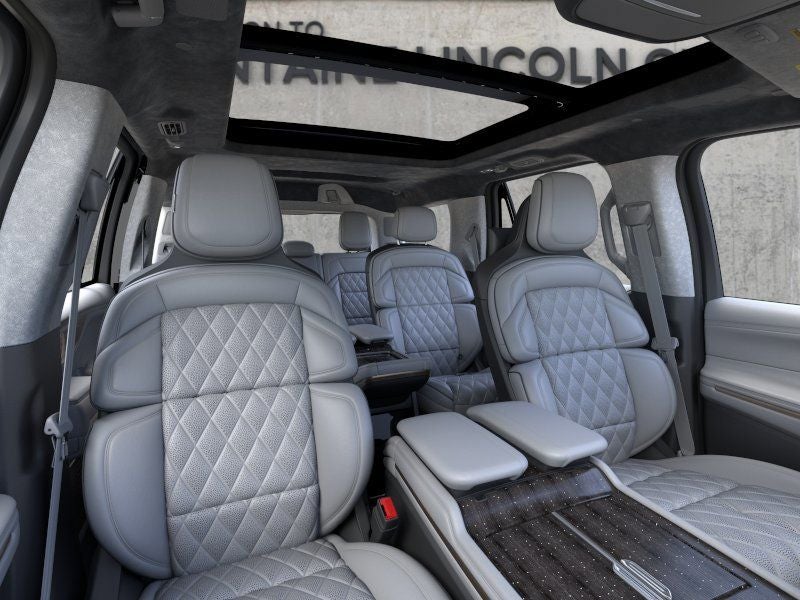2026 Lincoln Navigator Black Label InTransit
