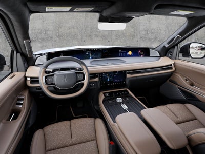 2027 Lincoln Navigator Black Label InTransit