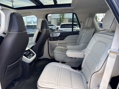 2021 Lincoln Navigator Black Label