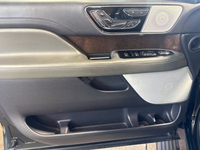 2022 Lincoln Navigator Black Label