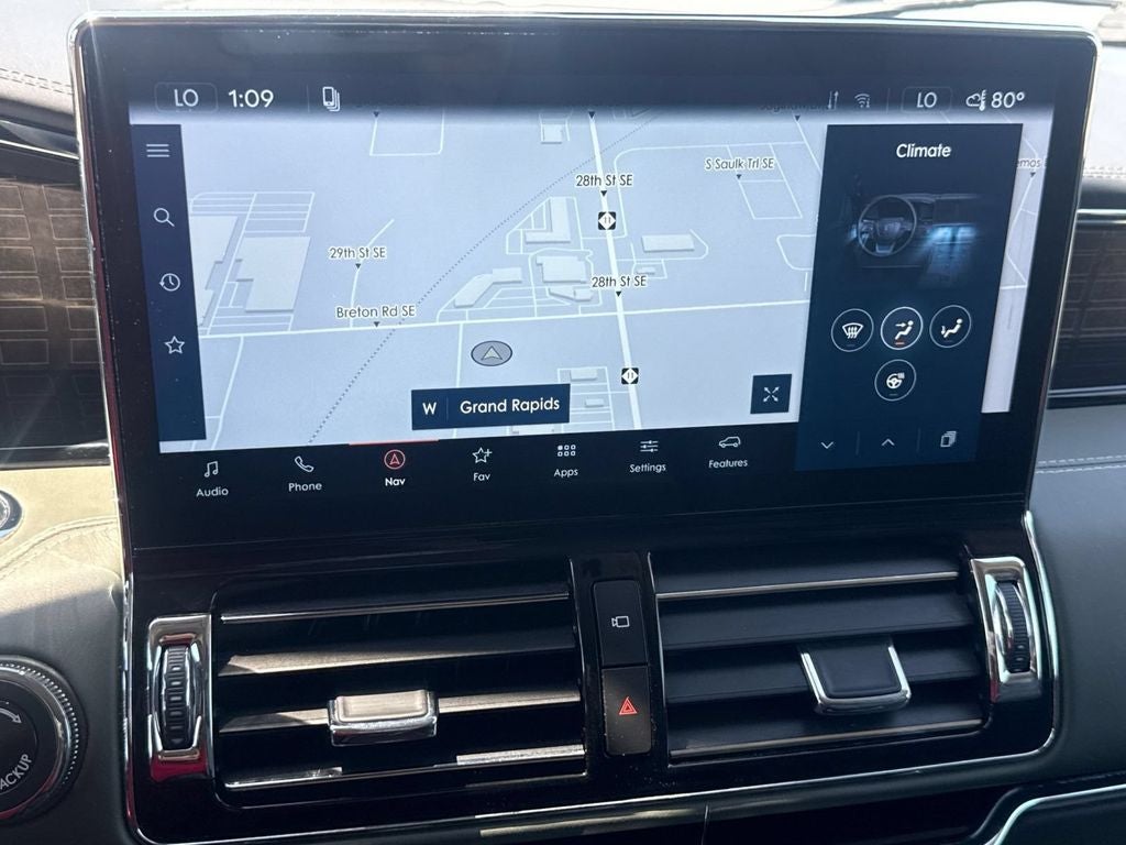 2022 Lincoln Navigator Black Label