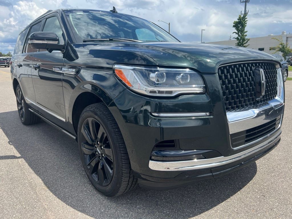 2022 Lincoln Navigator Black Label