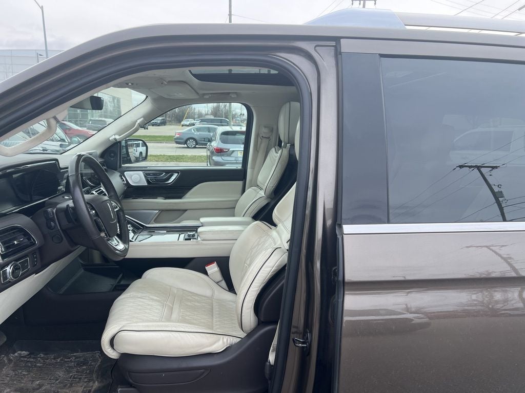 2021 Lincoln Navigator Black Label