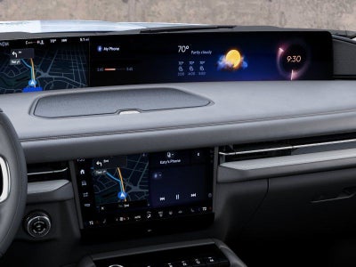2027 Lincoln Navigator Premiere InTransit