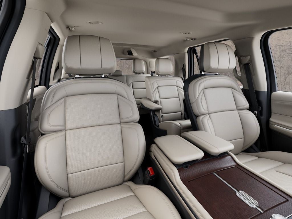 2027 Lincoln Navigator Premiere InTransit