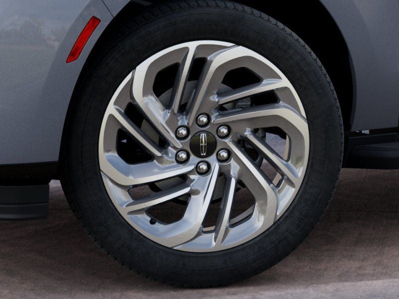2027 Lincoln Navigator Premiere InTransit