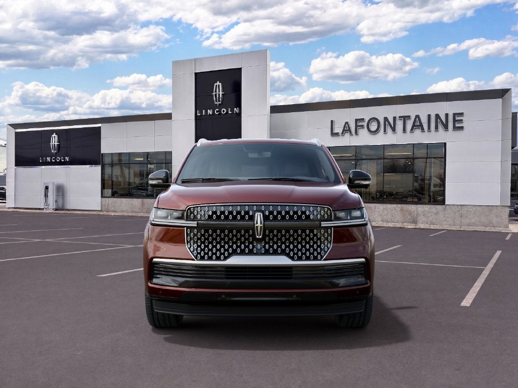 2027 Lincoln Navigator Premiere