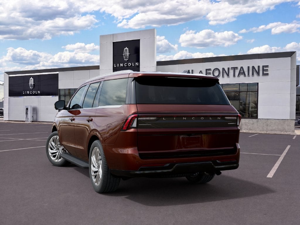 2027 Lincoln Navigator Premiere