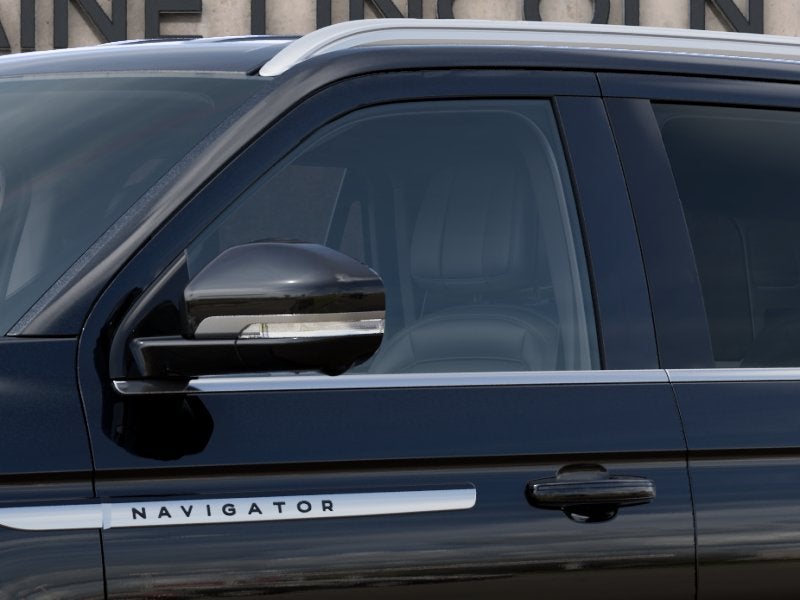 2027 Lincoln Navigator Premiere InTransit
