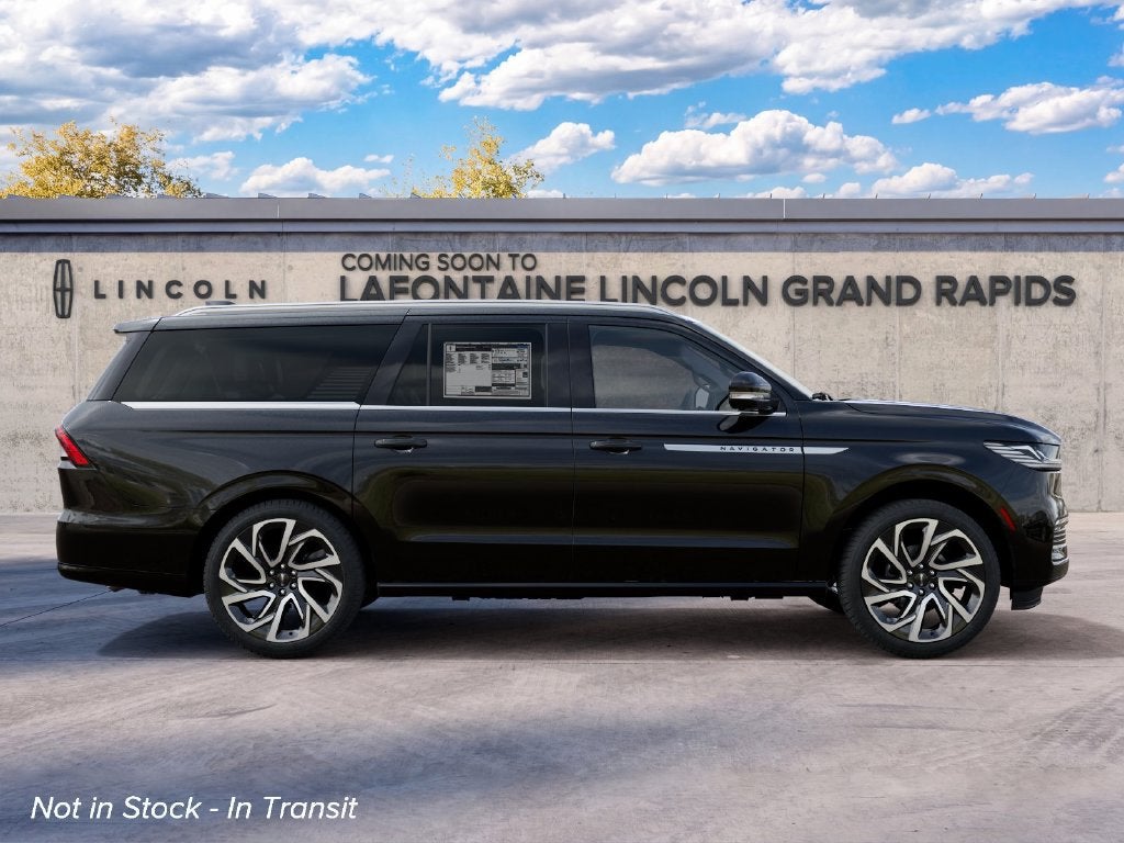 2027 Lincoln Navigator L Reserve InTransit