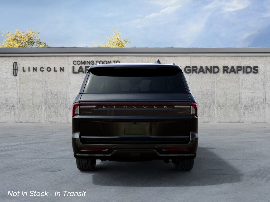 2027 Lincoln Navigator L Reserve