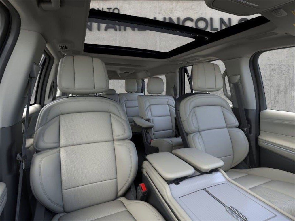 2026 Lincoln Navigator L Reserve InTransit