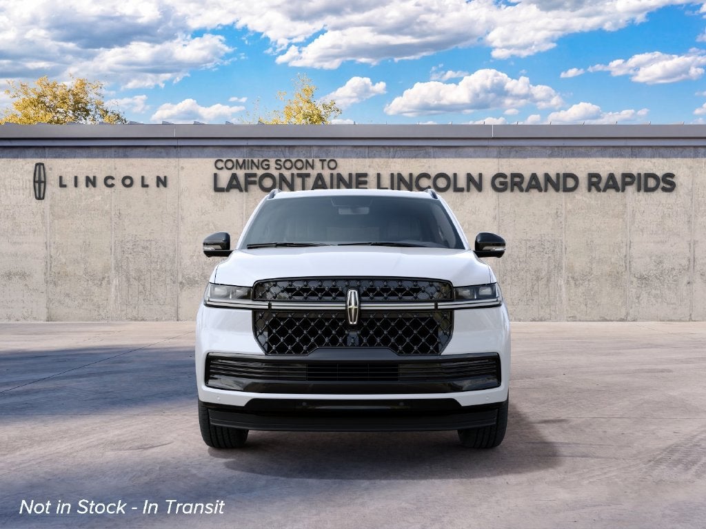 2027 Lincoln Navigator L Reserve InTransit