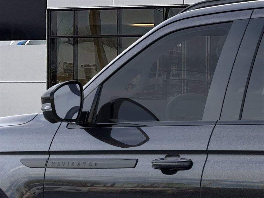 2025 Lincoln Navigator L Reserve