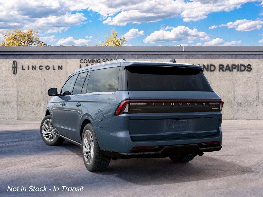 2027 Lincoln Navigator L Reserve