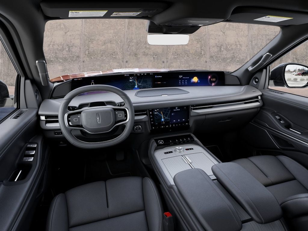 2027 Lincoln Navigator L Reserve InTransit