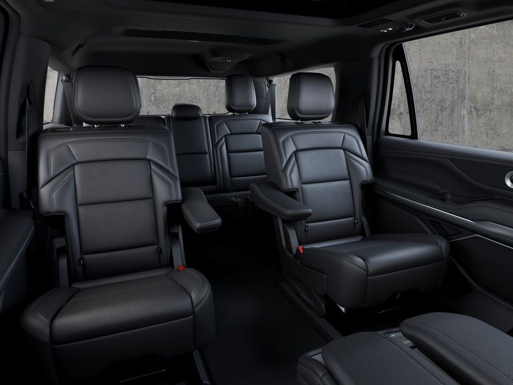 2027 Lincoln Navigator L Reserve InTransit