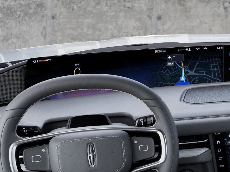 2027 Lincoln Navigator L Reserve InTransit