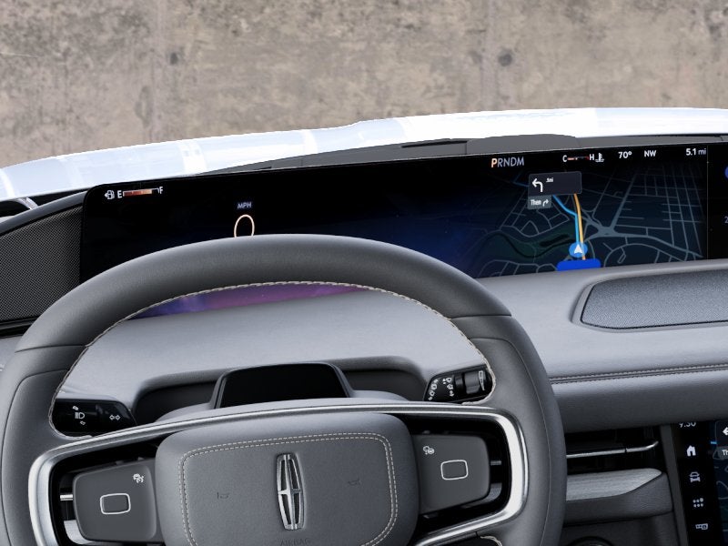 2027 Lincoln Navigator L Premiere InTransit