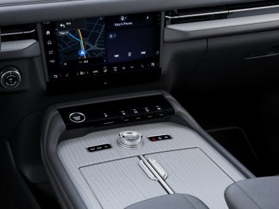 2027 Lincoln Navigator L Premiere InTransit