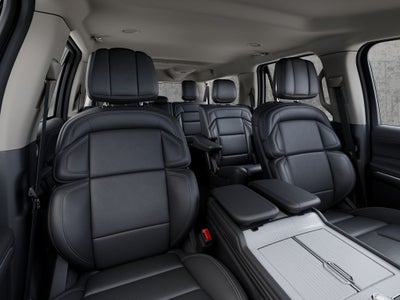 2027 Lincoln Navigator L Premiere InTransit