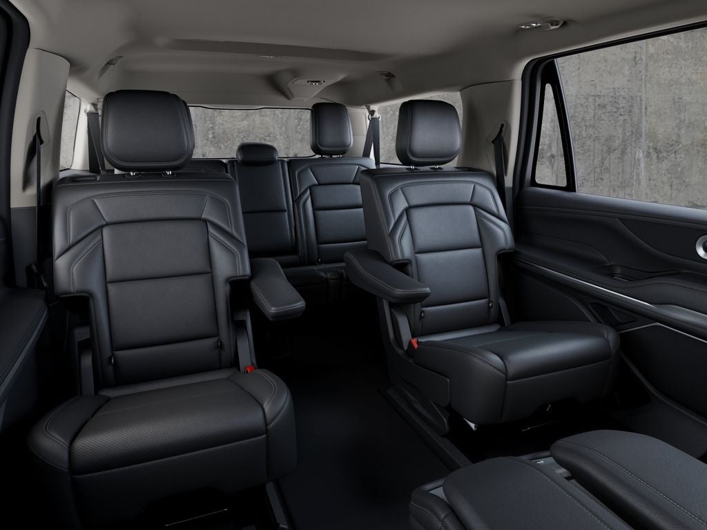 2027 Lincoln Navigator L Premiere InTransit