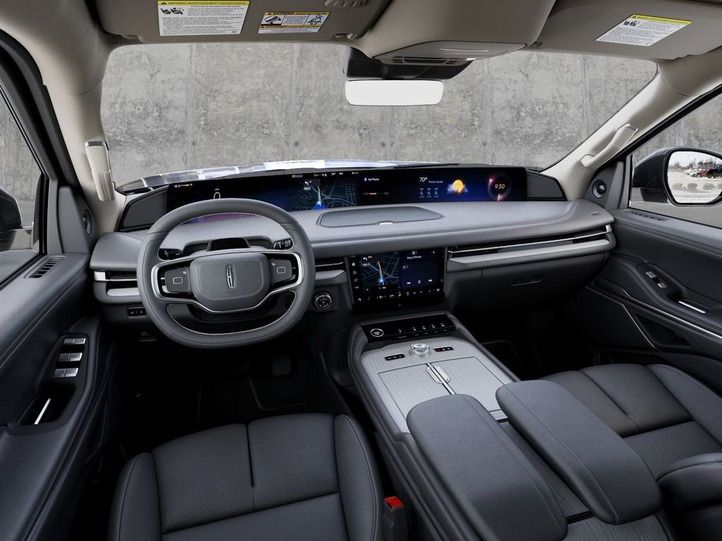 2027 Lincoln Navigator L Premiere InTransit
