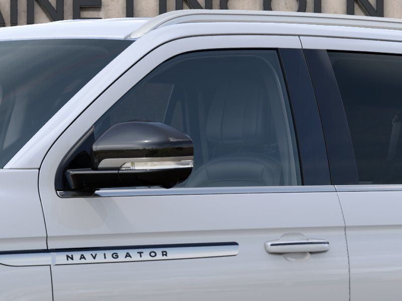 2027 Lincoln Navigator L Premiere InTransit