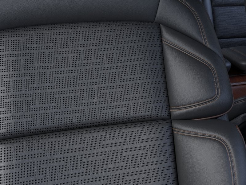 2026 Lincoln Navigator L Black Label InTransit