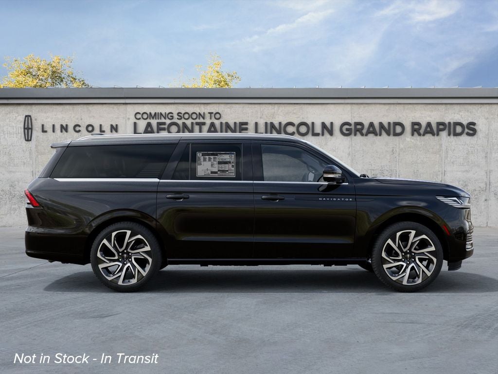 2027 Lincoln Navigator L Black Label InTransit