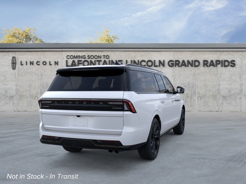 2026 Lincoln Navigator L Black Label InTransit