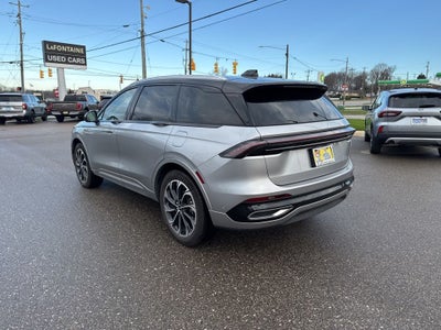 2024 Lincoln Nautilus Reserve