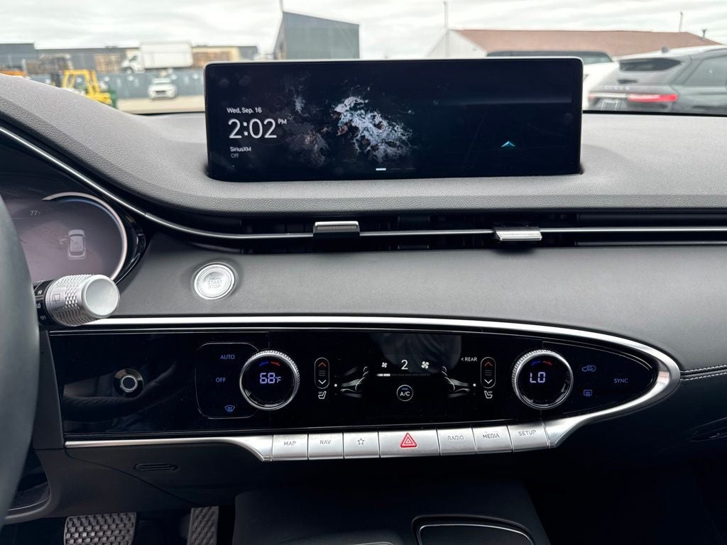 2025 Genesis GV70 2.5T