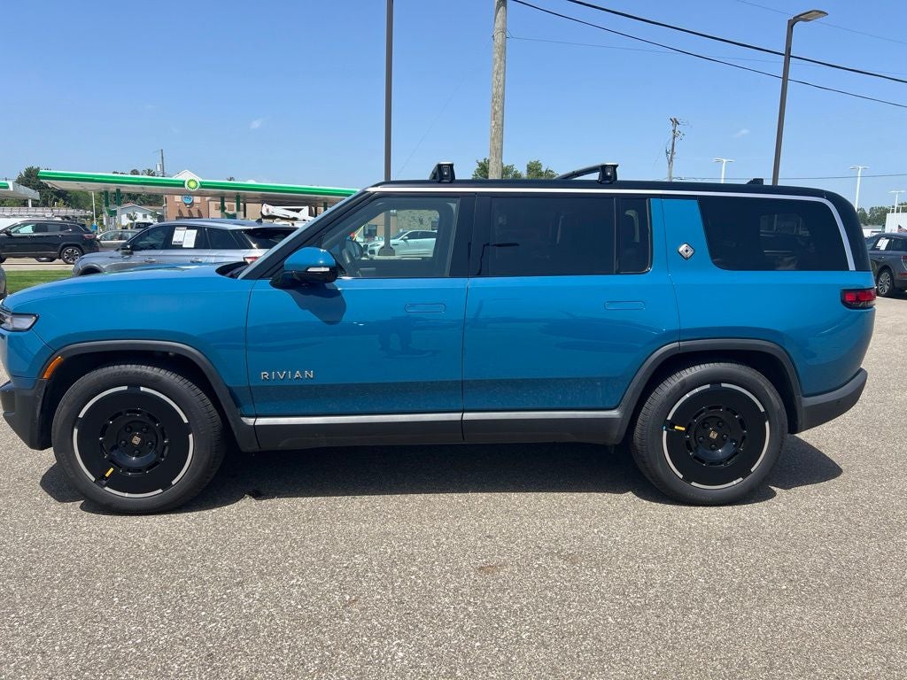 2025 Rivian R1S Adventure Dual Motor Standard Pack