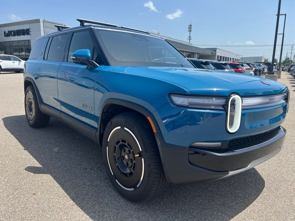 2025 Rivian R1S Adventure Dual Motor Standard Pack