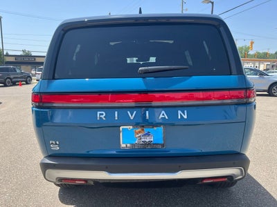 2025 Rivian R1S Adventure Dual Motor Standard Pack