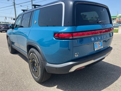 2025 Rivian R1S Adventure Dual Motor Standard Pack